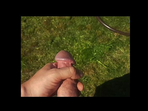 ❤️ Heta heta tjejen får sin rosa fitta knullad och kommer med en spruta i en sommarträdgård Sexvideo at porn sv.tvmarket.top ﹏