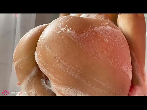 ❤️ Brunette onanerar fittan med vibrator till intensiv orgasm i duschen Sexvideo at porn sv.tvmarket.top ﹏