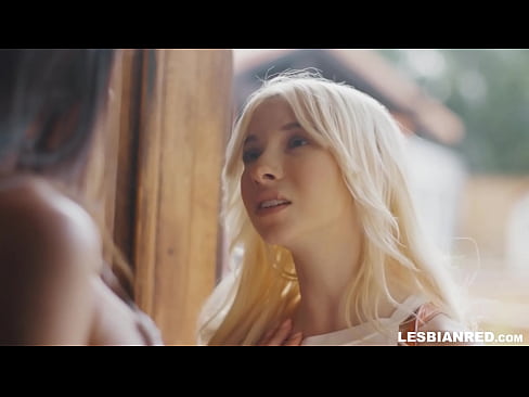 ❤️ Tjejen kommer hem några månader senare och slutar med att äta sin styvmors fitta. Sexvideo at porn sv.tvmarket.top ﹏