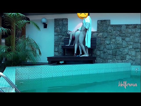 ❤️ Chefen bjuder in tjänsteflickan till poolen, men kunde inte motstå en het Sexvideo at porn sv.tvmarket.top ﹏